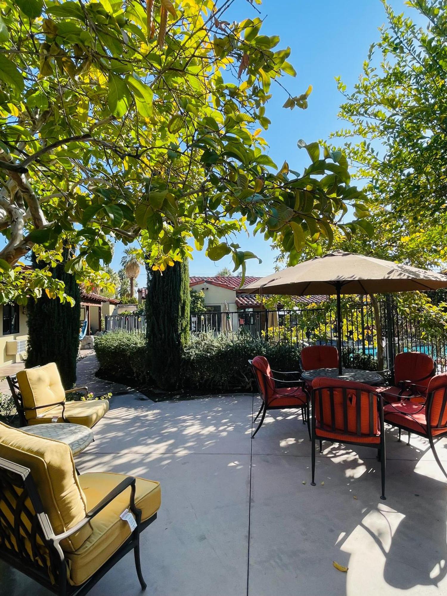 Los Arboles Hotel Palm Springs Exterior photo