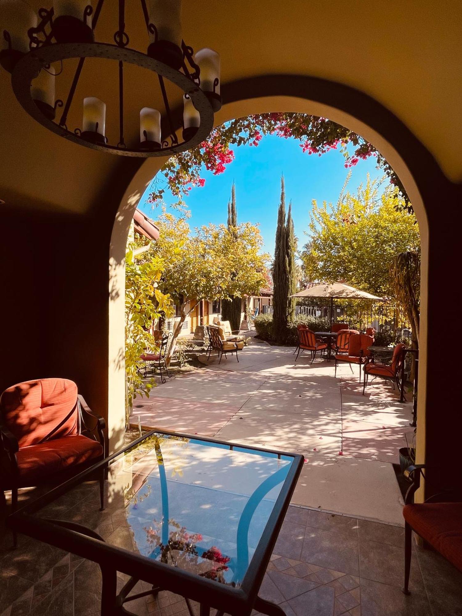 Los Arboles Hotel Palm Springs Exterior photo